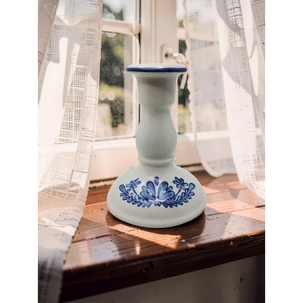 Vintage Platzgraff Yorktowne Ceramic Blue & White Floral Candle Holder - Picture 11 of 16